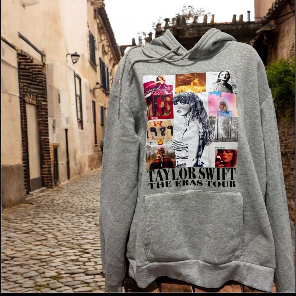 Taylor Swift Gray Sweatershirt hoodie size large Eras Tour